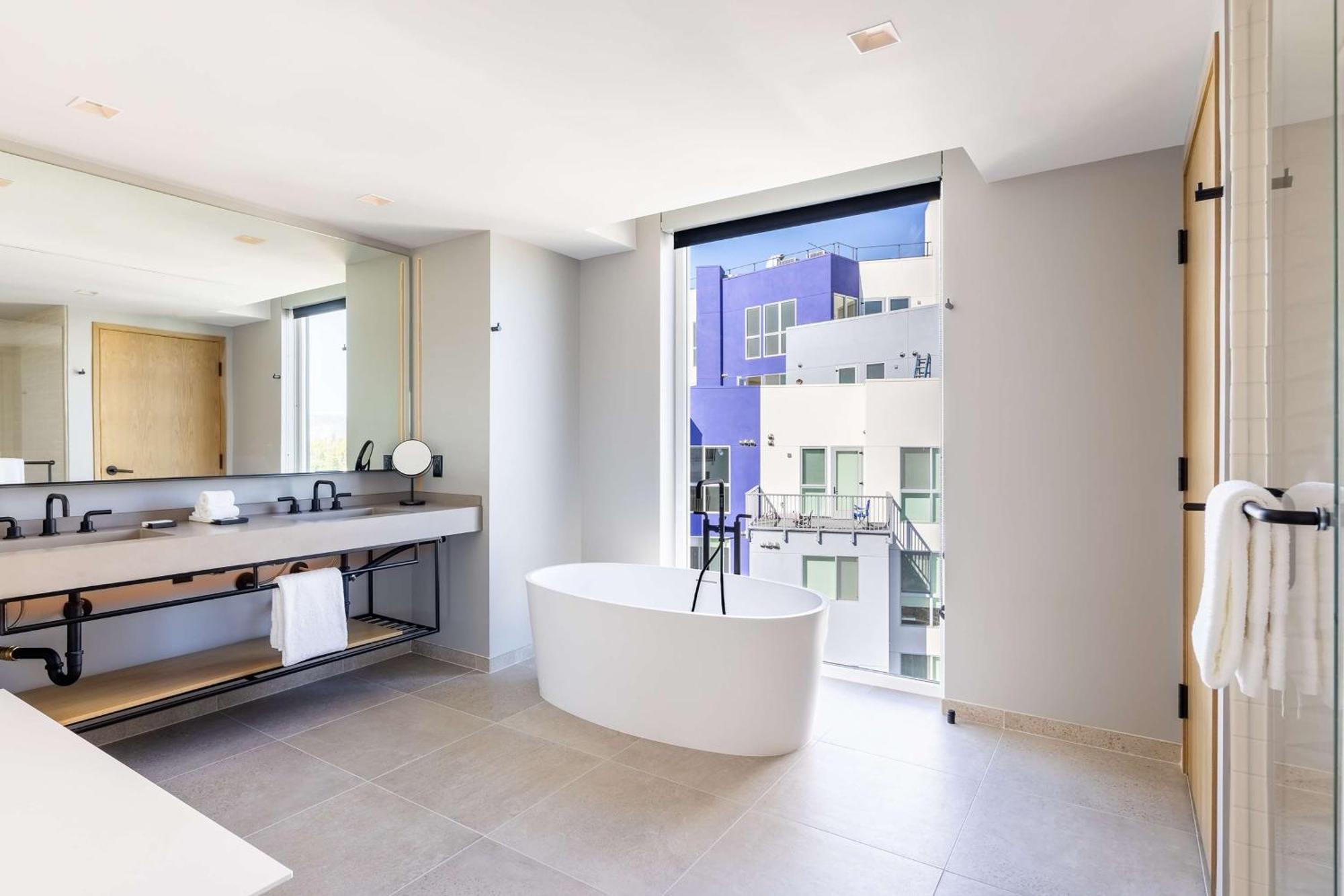 The Shay, A Destination By Hyatt Hotel Los Angeles Exterior photo