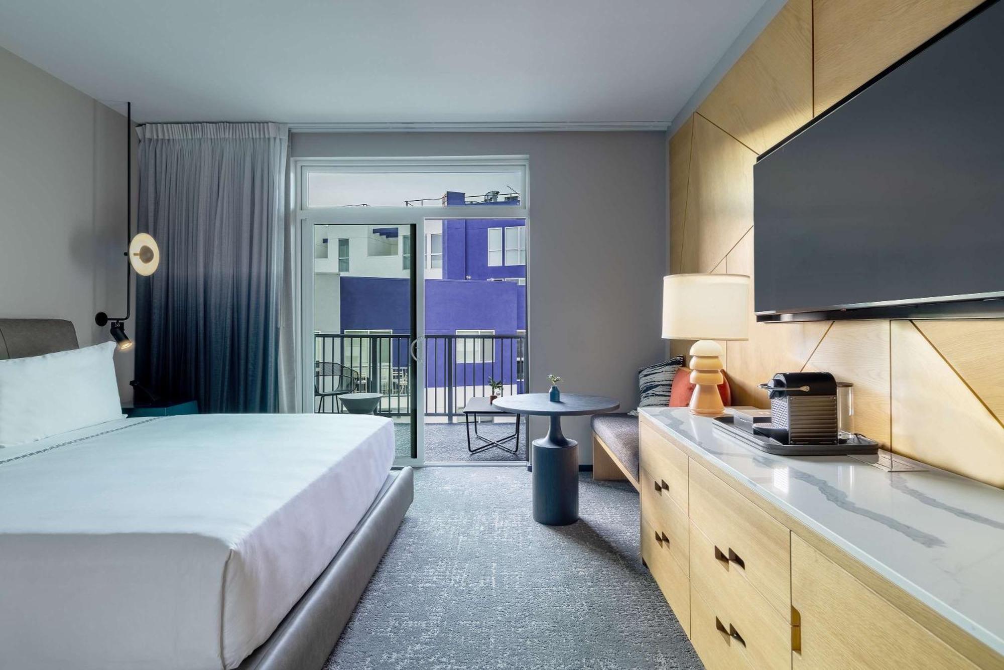 The Shay, A Destination By Hyatt Hotel Los Angeles Exterior photo